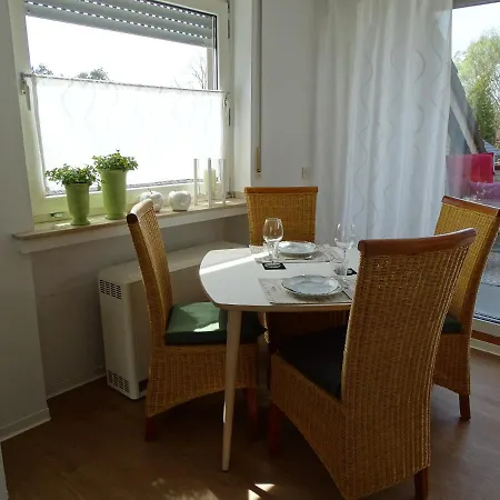 Grosse, Helle Mit 2 Schafzimmern - Am Lippesee